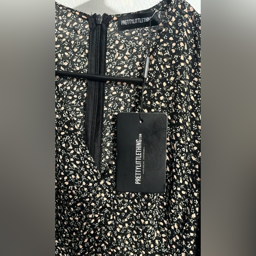 Black Floral Print Waist Seam Detail Button Front Smock Dress - Picture 4 of 5
